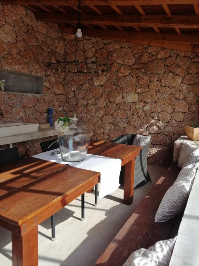 Apartmani Nila Sveta Nedelja  Esterno foto