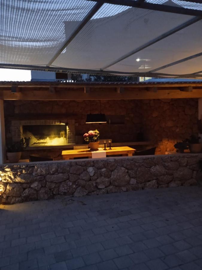 Apartmani Nila Sveta Nedelja  Esterno foto