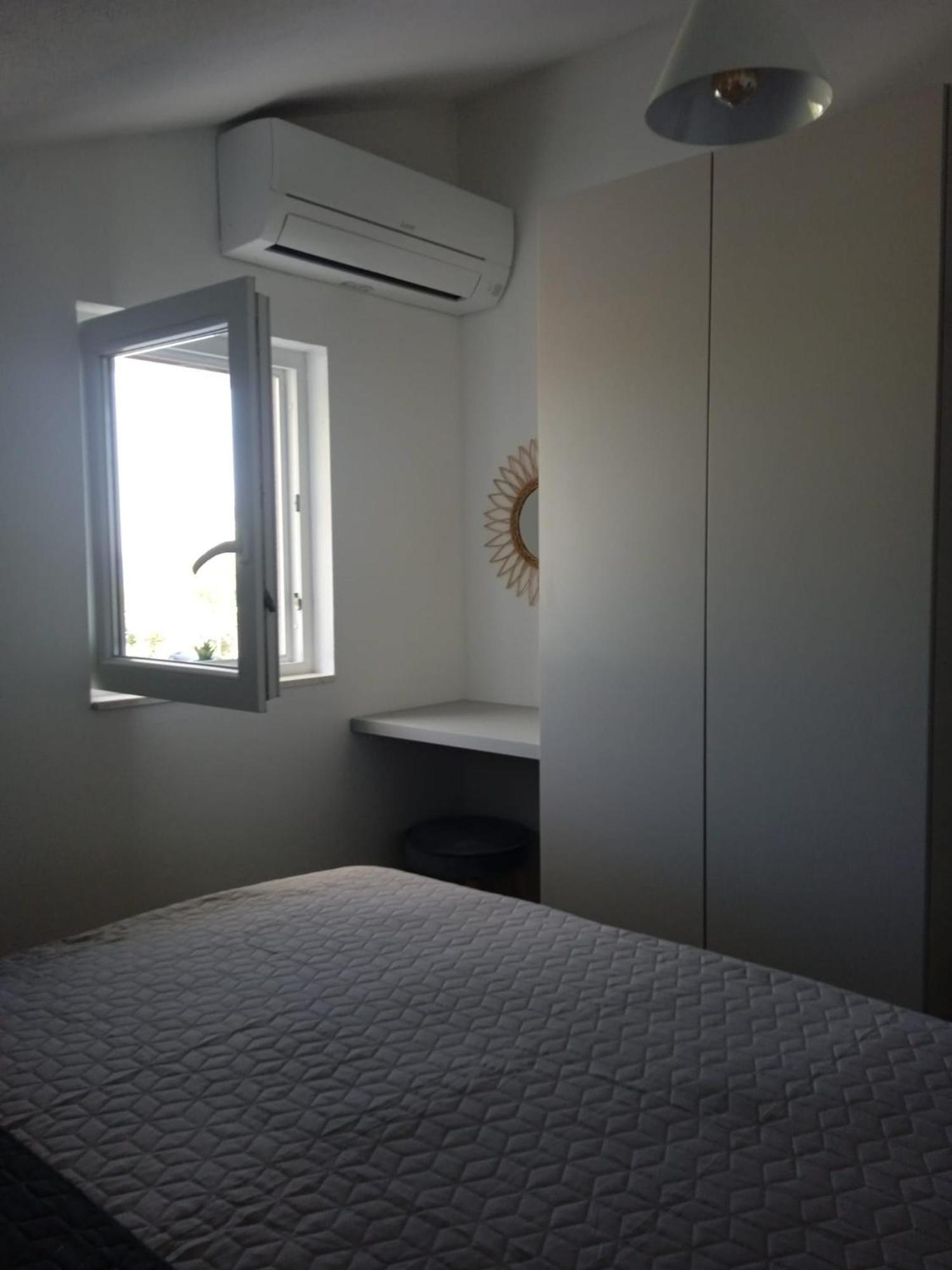 Apartmani Nila Sveta Nedelja  Esterno foto