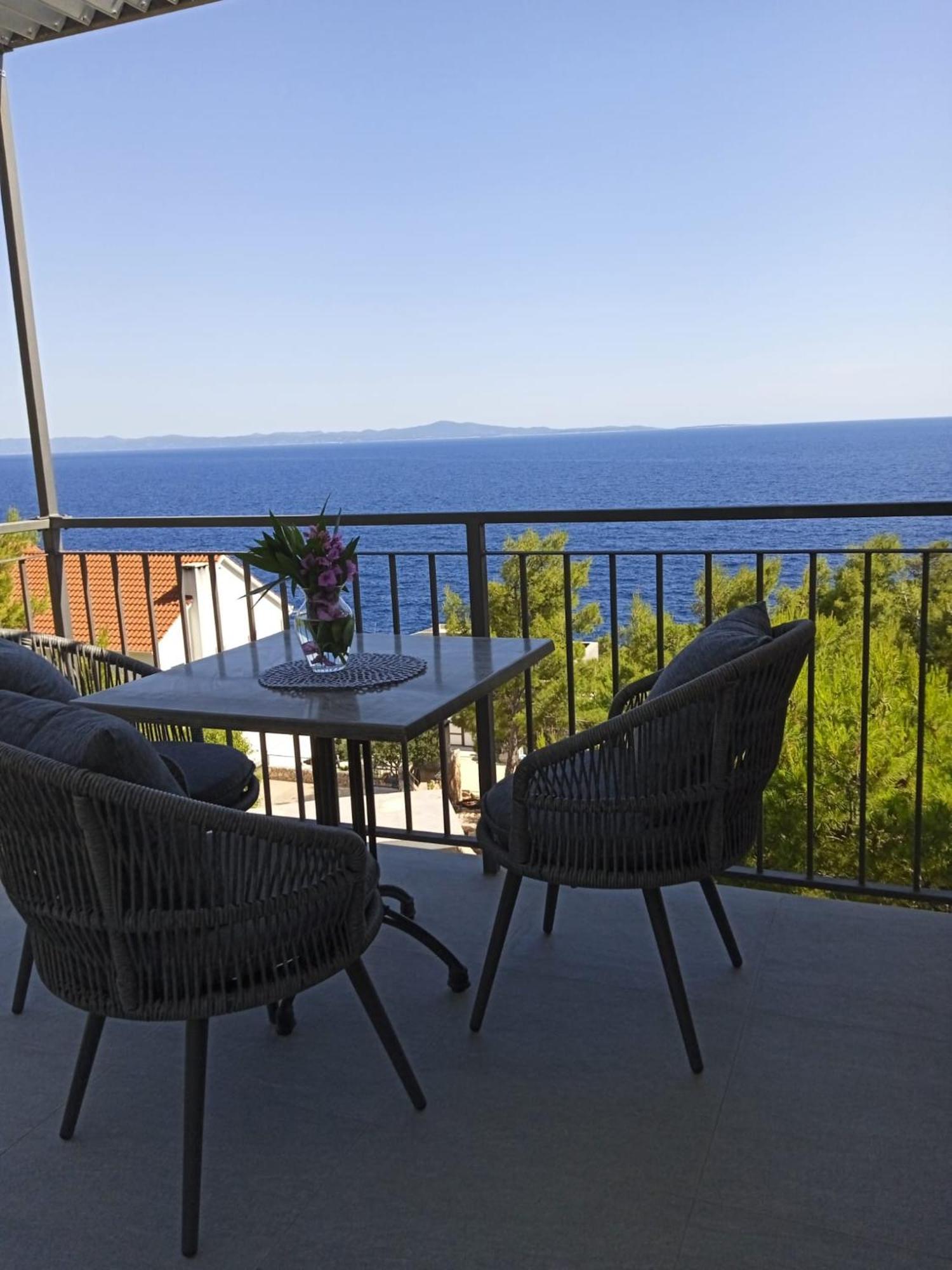 Apartmani Nila Sveta Nedelja  Esterno foto